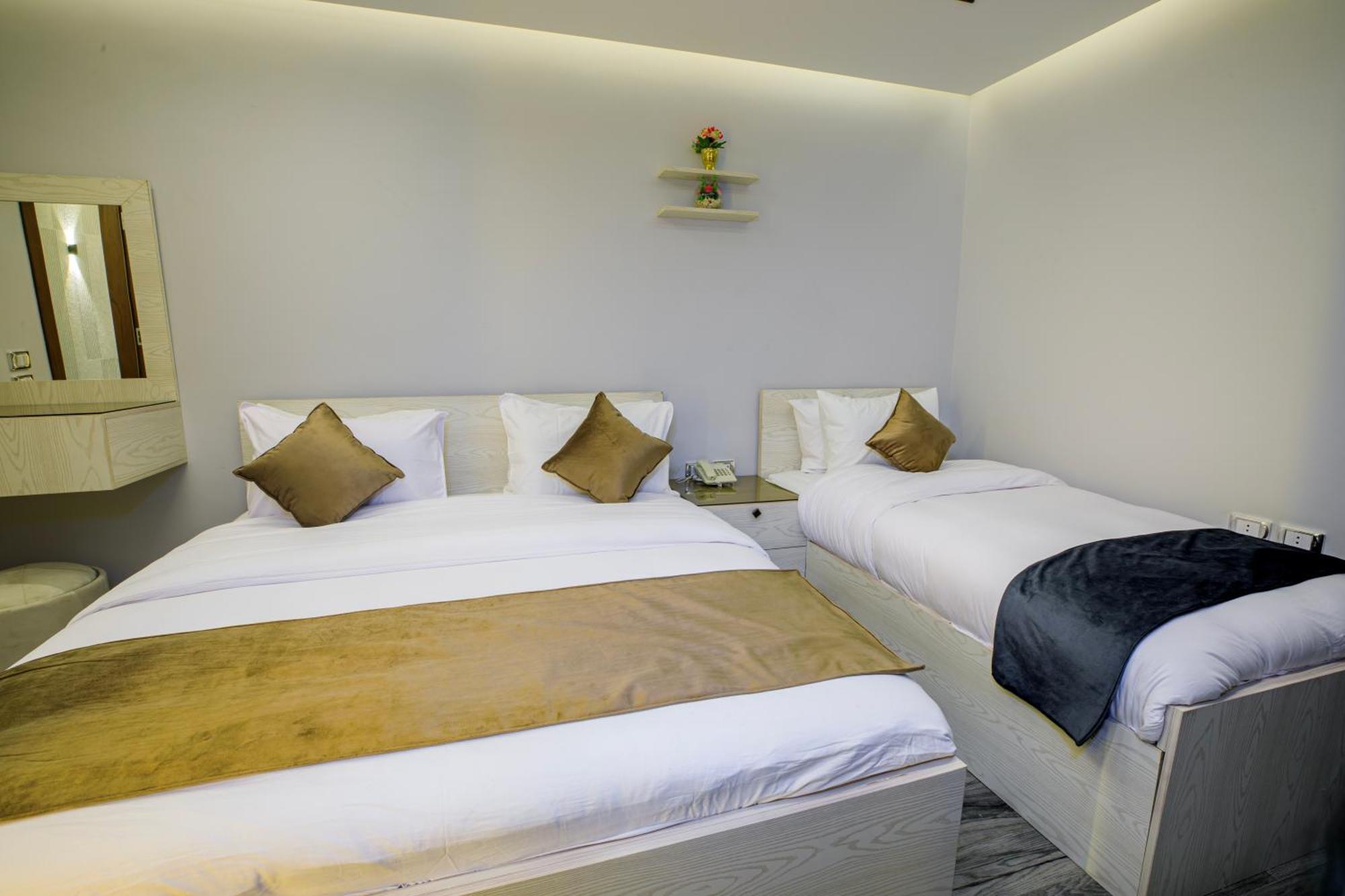 Piccolo Mondo Boutique Hotel Nazlet el-Sîsi 外观 照片